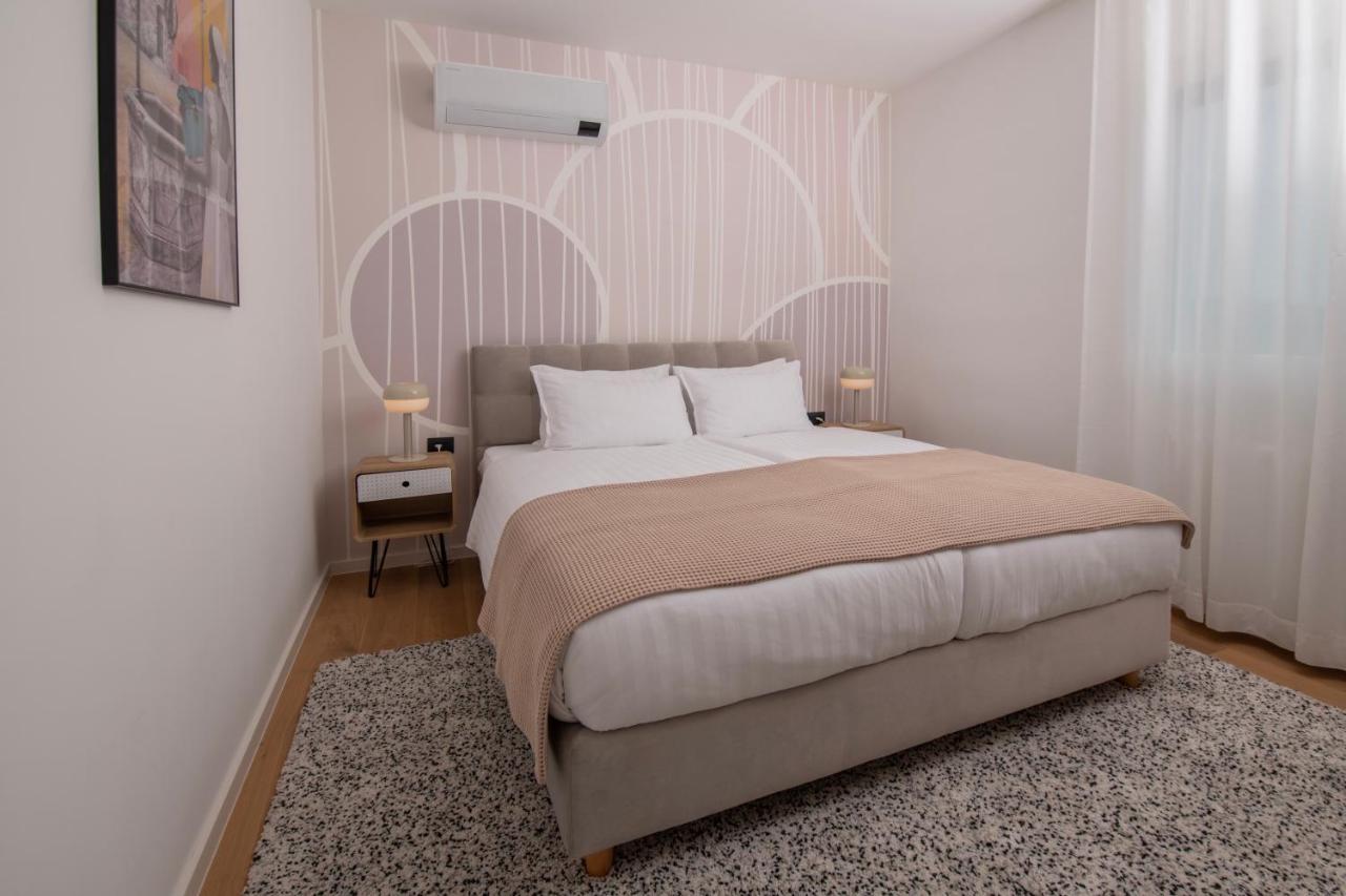 Family & Friends Pula - Top Floor - Free Parking Exterior foto